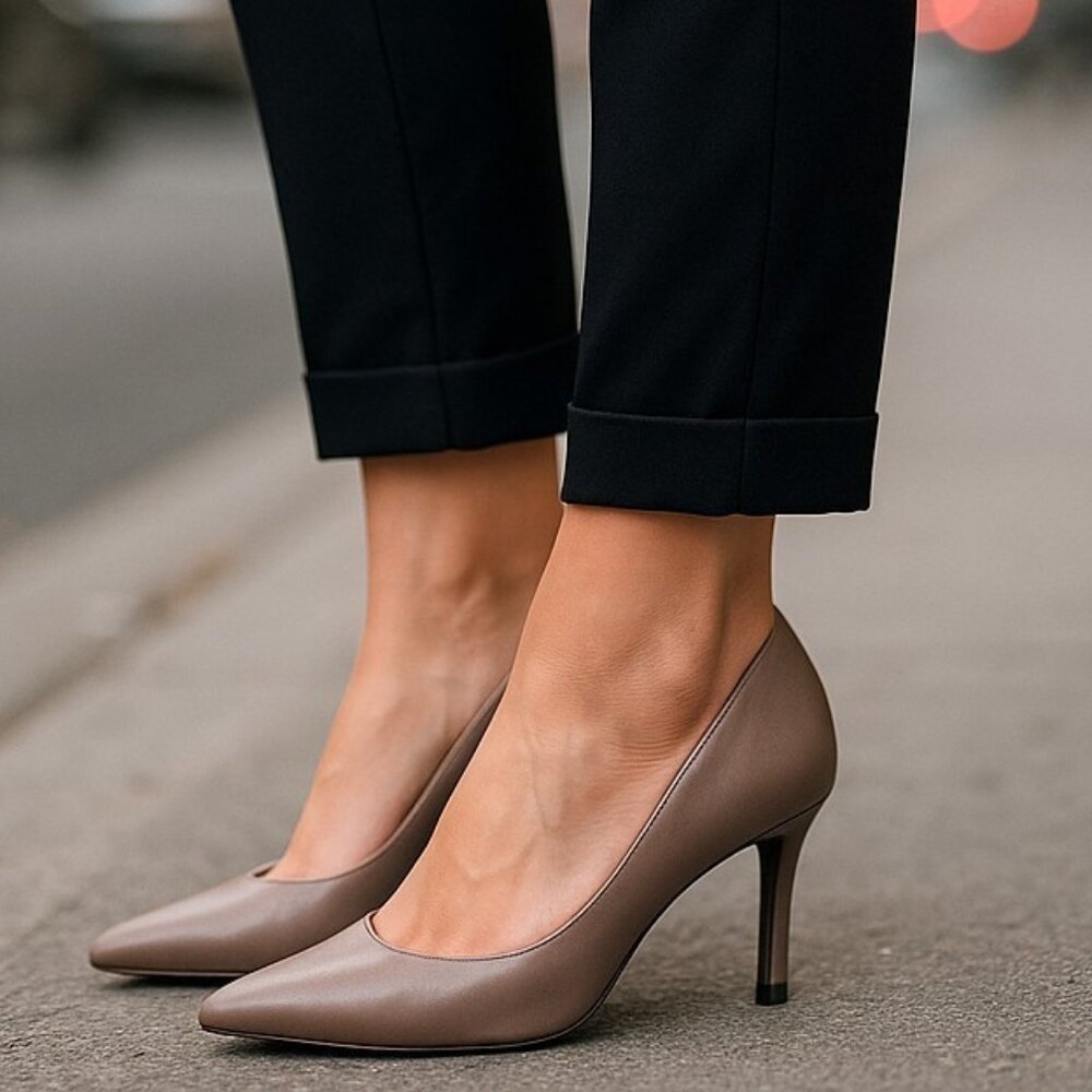 DOLLHOUSE Smoke Gray Pumps 7.5 Vegan Leather Pointy Toe Snobby Stilettos